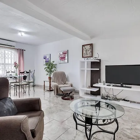Hogar Del Corazon Апартаменты Торевьиа